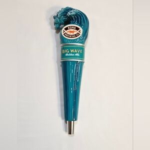 Kona Brewing Big Wave Golden Ale Logo Beer Tap Handle 11” Tall Knob Keg Bar Top